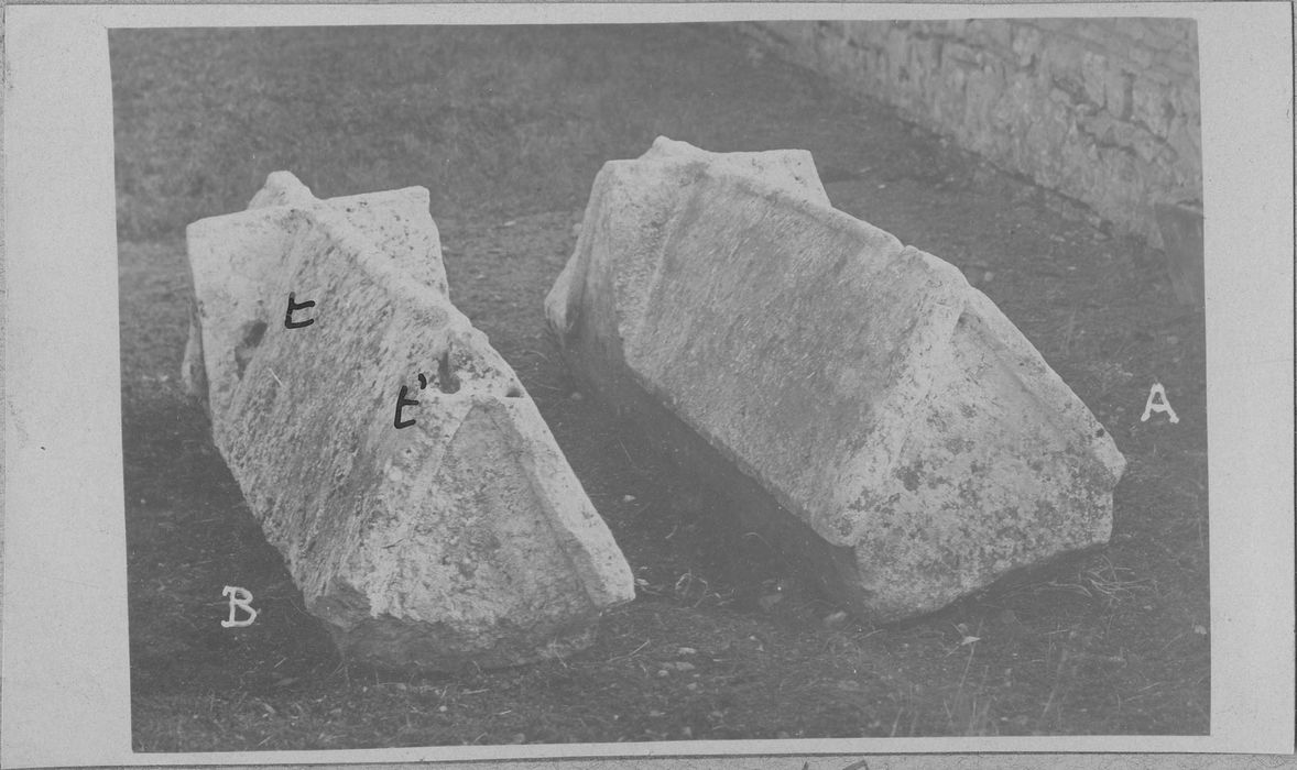 sarcophages, vue générale