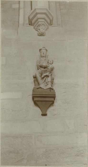 statue : Vierge à l'Enfant, vue générale