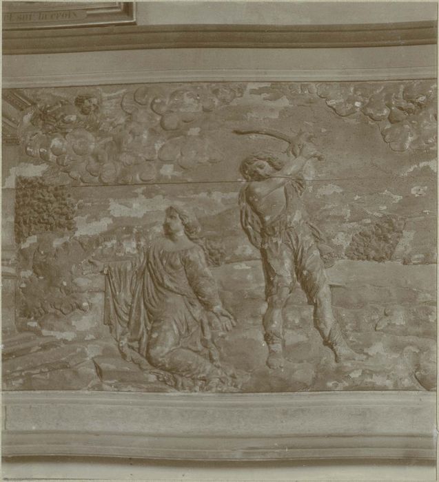 bas-relief : scène de martyre, détail
