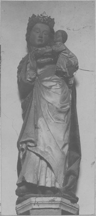 statue : Vierge à l'Enfant, vue générale - © Ministère de la Culture (France), Médiathèque du patrimoine et de la photographie, diffusion RMN-GP
