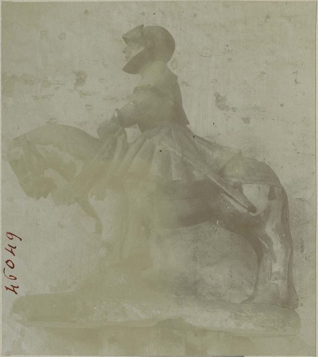statue : saint Georges, vue générale - © Ministère de la Culture (France), Médiathèque du patrimoine et de la photographie, diffusion RMN-GP