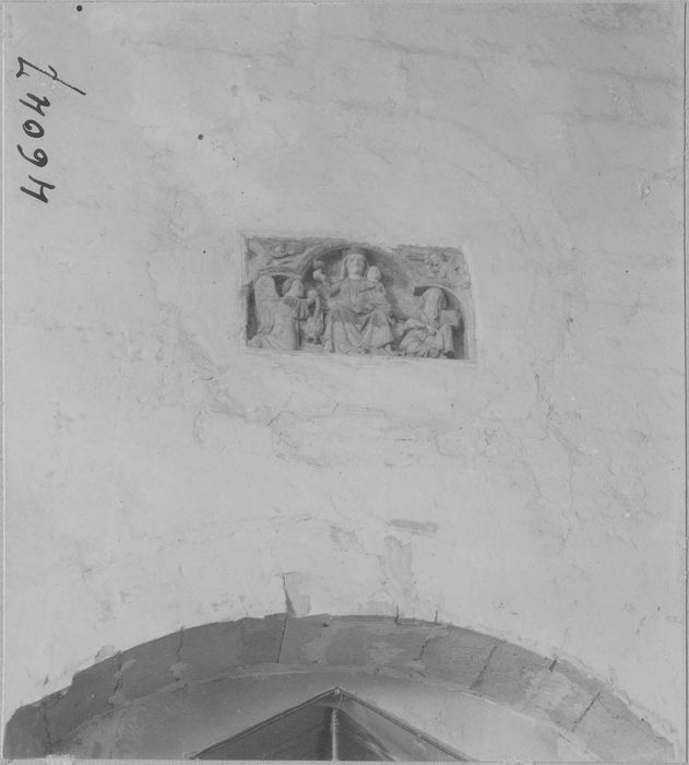 bas-relief : la Sainte Famille, vue générale - © Ministère de la Culture (France), Médiathèque du patrimoine et de la photographie, diffusion RMN-GP