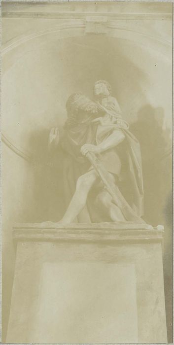 statue : saint Christophe, vue générale