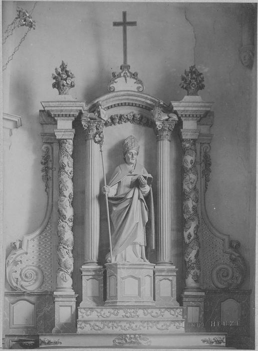 statue : saint Blaise, vue générale