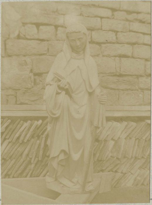 statue : saint Bernard, vue générale