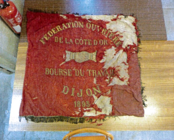 drapeau syndical : Fédération ouvrière de la Côte d'Or - © Ministère de la Culture (France), Médiathèque du patrimoine et de la photographie (objets mobiliers), tous droits réservés