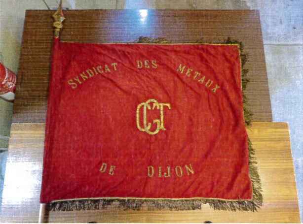 drapeau syndical : Syndicat des métaux de Dijon - © Ministère de la Culture (France), Médiathèque du patrimoine et de la photographie (objets mobiliers), tous droits réservés