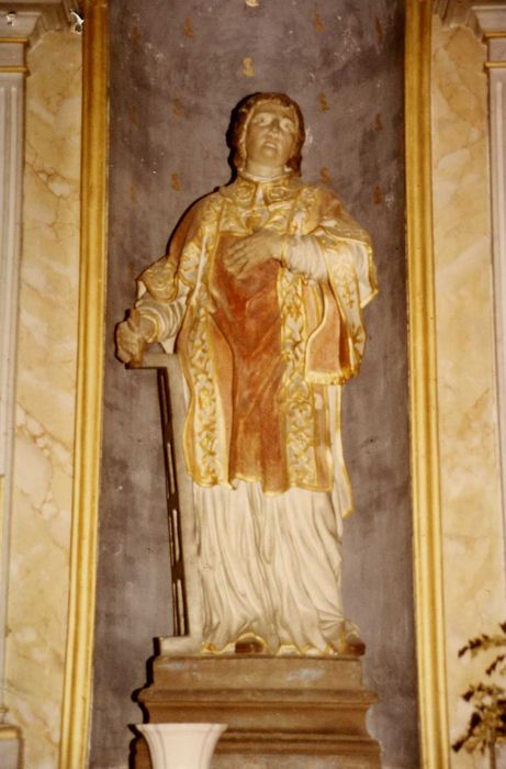 statue : Saint Laurent
