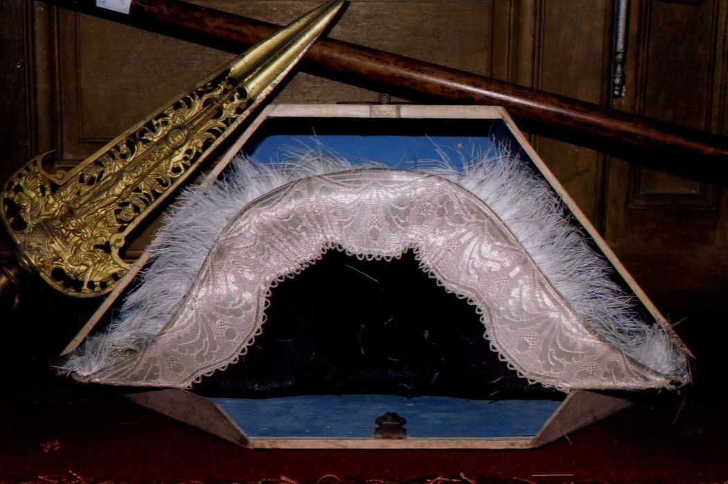 bicorne de suisse - © Ministère de la Culture (France), Médiathèque du patrimoine et de la photographie, diffusion RMN-GP