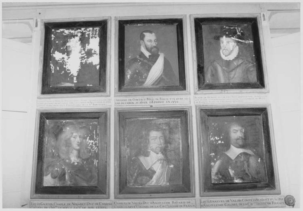 tableaux : Gaspard de Saux, Louis-Gaston de Nogaret, Armand de Gontaut, Charles de Valois, Blaise de Monluc et Louis-Emmanuel de Valois