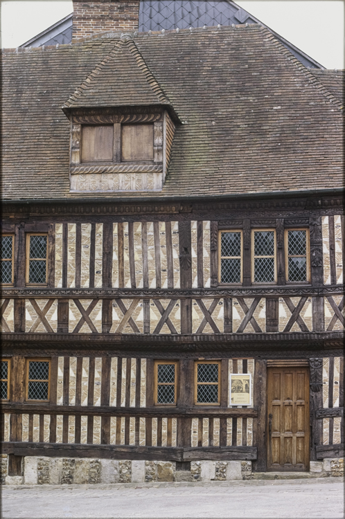 Façade à pans de bois