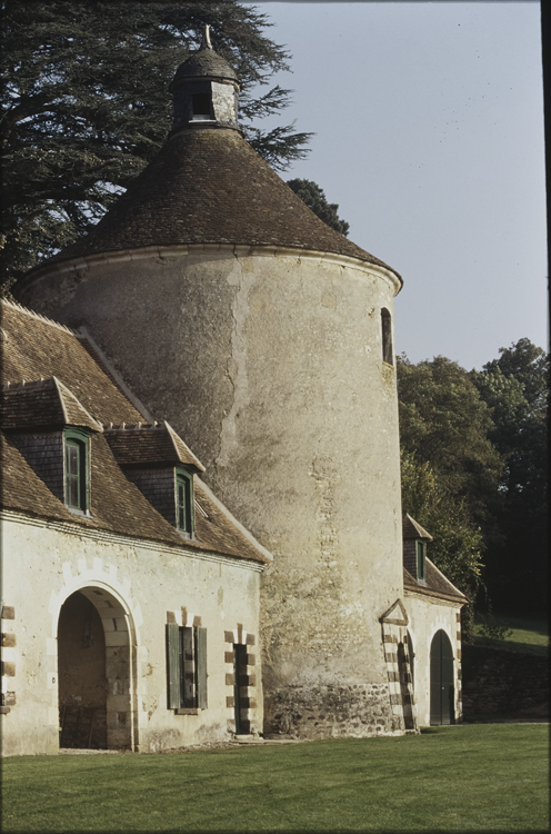 Communs : pigeonnier