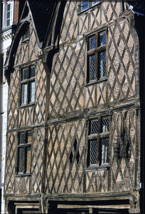 Façade à pans de bois