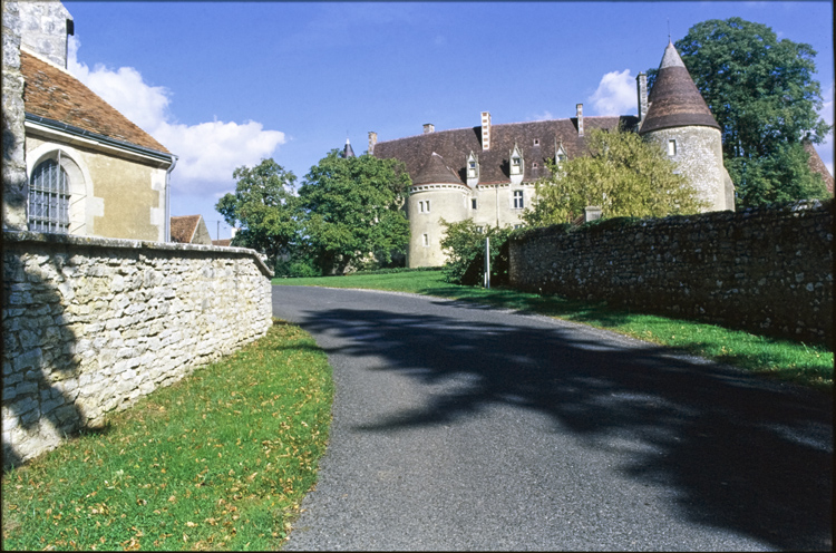 Vue d'ensemble depuis la rue