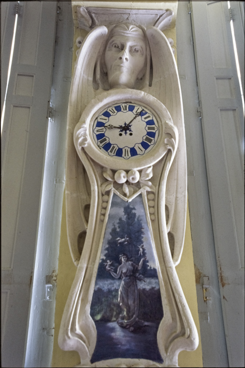 Horloge Art Nouveau de la salle à manger