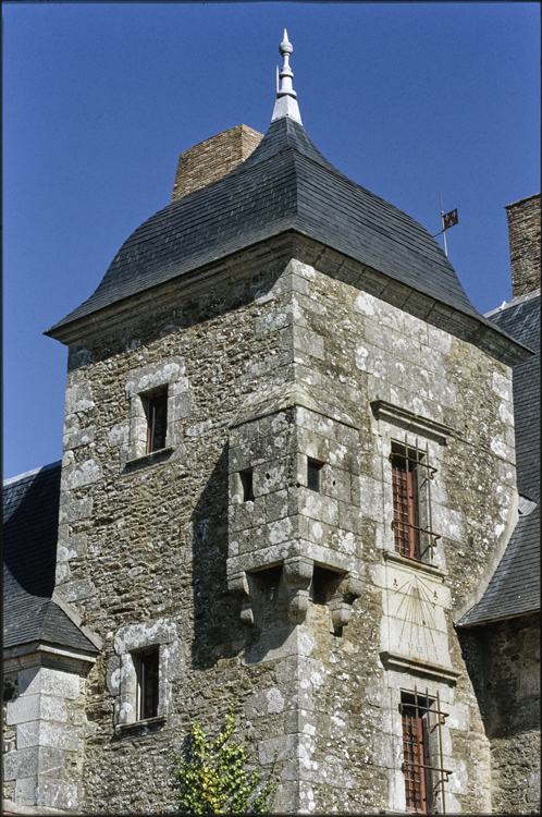 Détail de l’une des tours du château