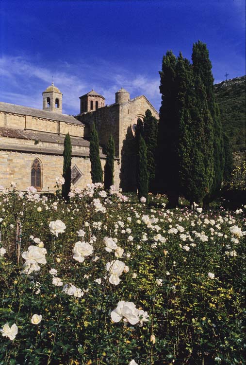 Église, façade sud ; Jardin