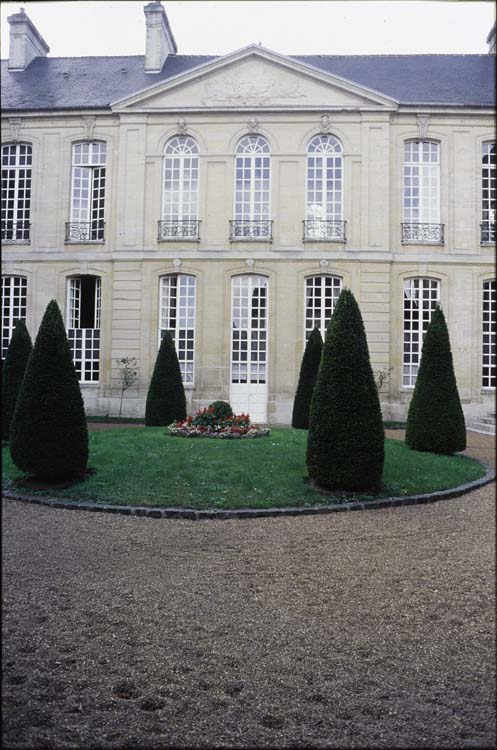 Façade est sur cour