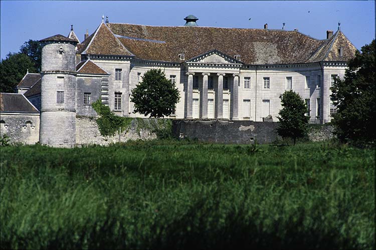 Façade ouest : vue d’ensemble