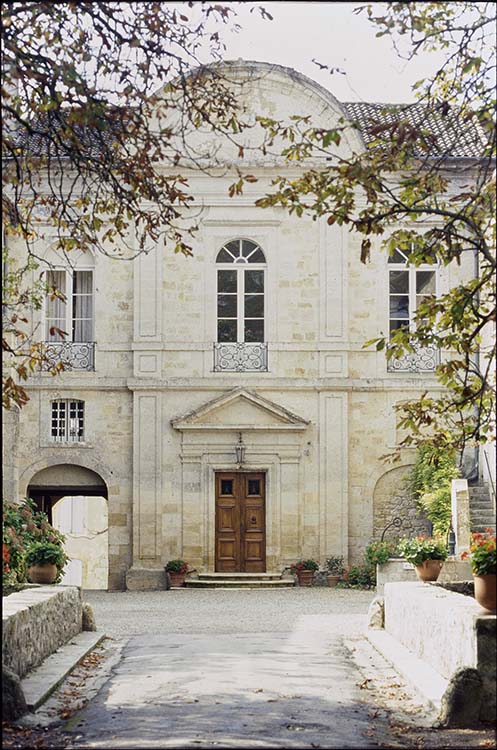 Façade est sur cour