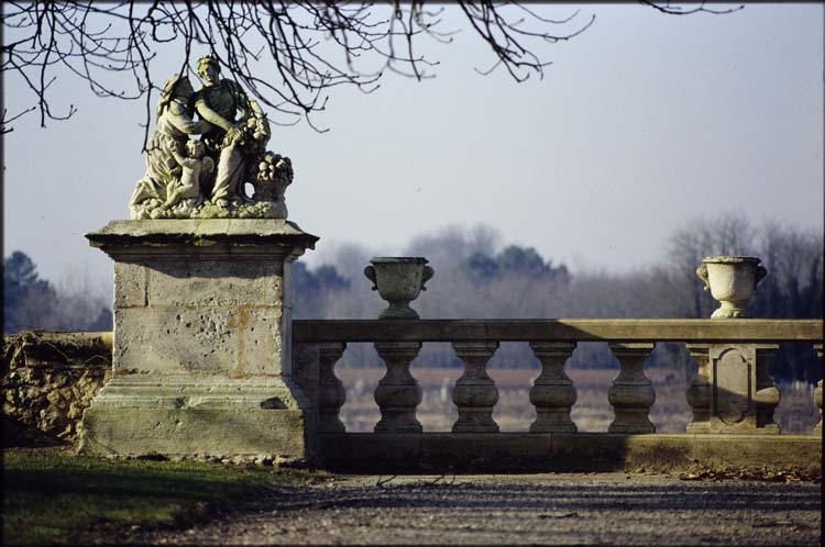 Jardin : terrasses et statuaire