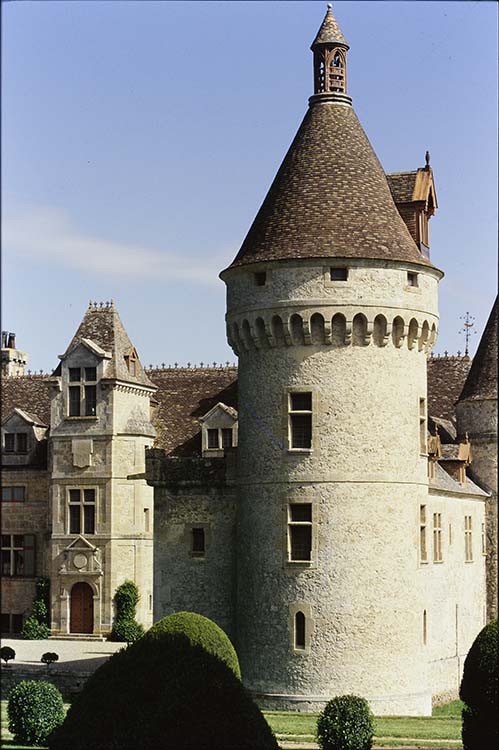 Tour sud-est ; Façade sud sur cour