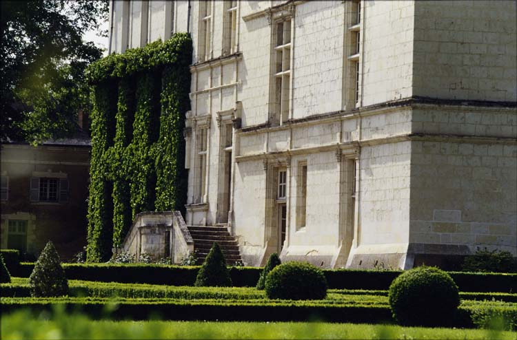 Façade sud ; Jardin