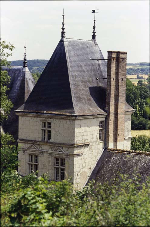 Façade nord : pavillon central