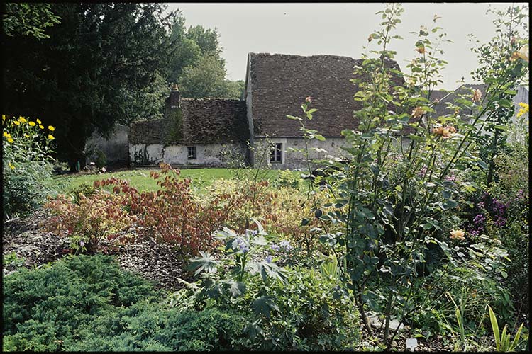 Communs ; Massifs de fleurs