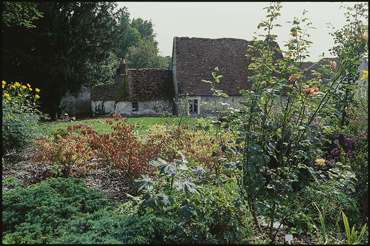 Communs ; Massifs de fleurs