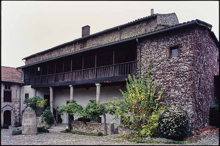 Façade ouest sur cour