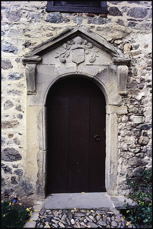 Façade sud sur cour : entrée