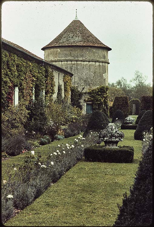 Communs, aile sud : pigeonnier