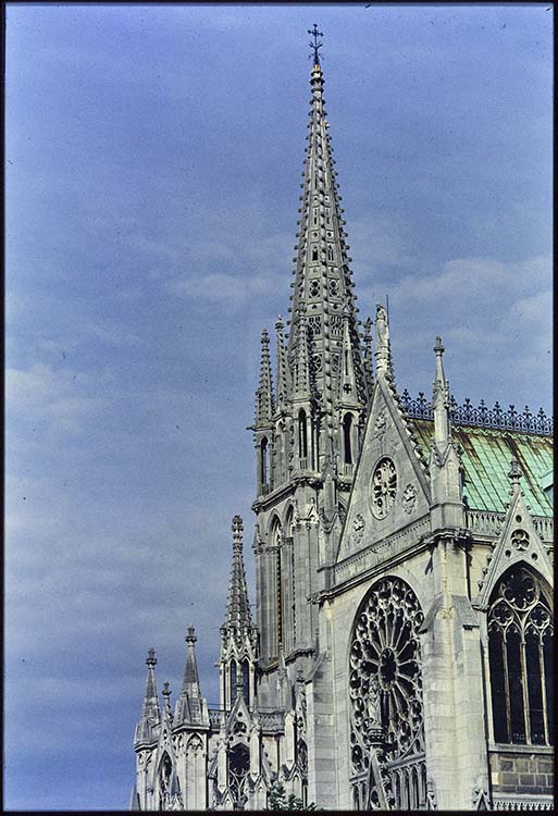 Façade ouest : tour nord