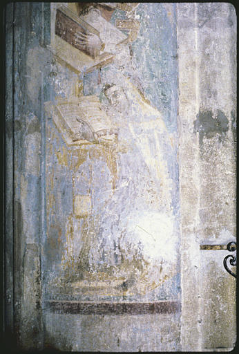 Choeur, nord, tombeau de Bernard de Farges, pilier ; peinture monumentale : moine lisant, lutrin (détail)