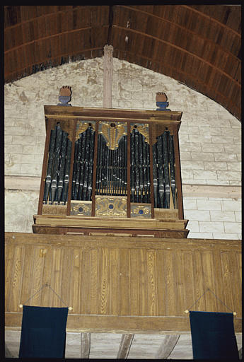 Buffet d'orgue : bois, peint, doré, volutes rinceaux, médaillons, éléments végétaux ; 1716