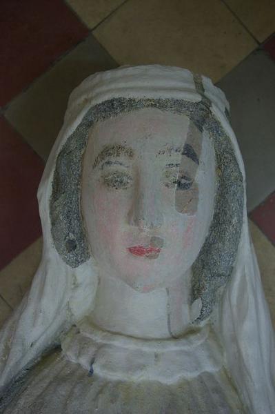 statue : Vierge à l'enfant, détail