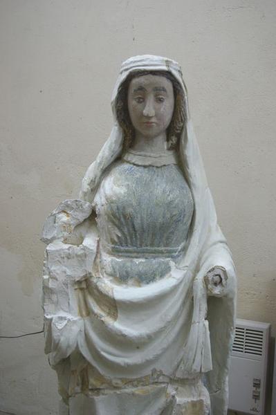 statue : Vierge à l'enfant, vue partielle