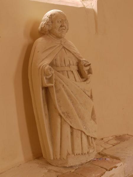 statue : saint non identifiée, vue générale