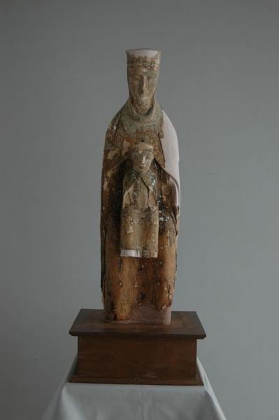 statue : Vierge à l'enfant, vue générale