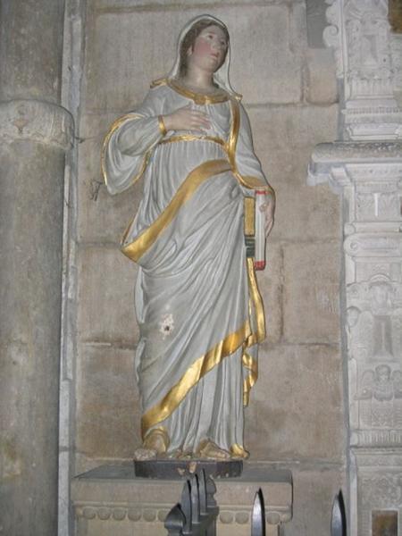 statue : sainte Thérèse, vue générale