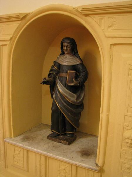 Statue : Sainte au livre (sainte Anne ?)