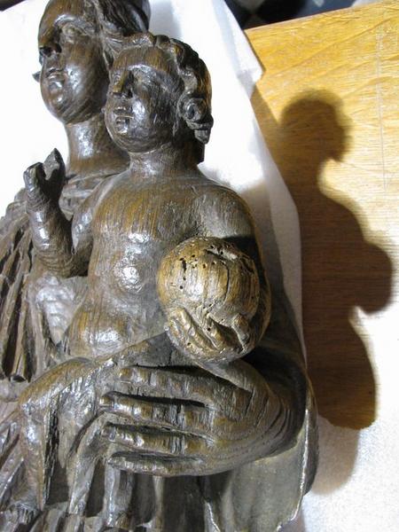 Statue : Vierge à l'Enfant