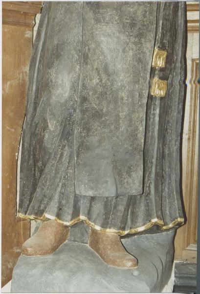 statue : Saint Benoît, vue partielle