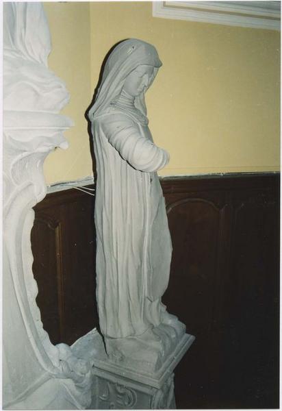 statue : Sainte Scholastique, vue générale