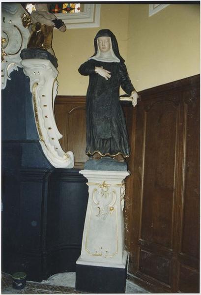 statue : Sainte Scholastique, vue générale