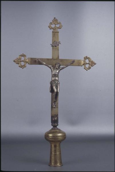 croix de procession, vue générale