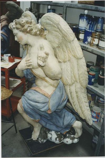 statue : ange, vue générale