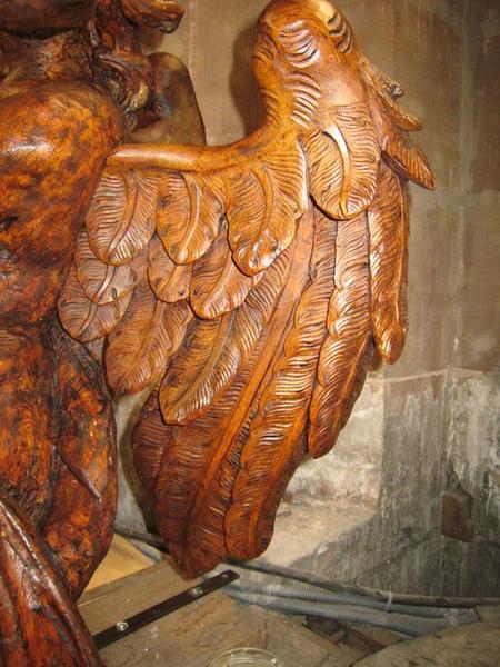 lambris de revêtement, détail des ailes d'un ange