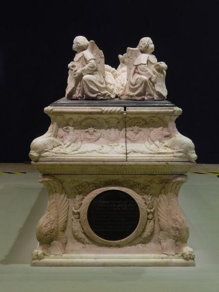 tombeau avec gisants de Charles-Orland et Charles, enfants de Charles VIII, vue générale